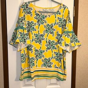Crown and Ivy women’s top. 2x. Ruffle detail on sleeve. Tropical colors